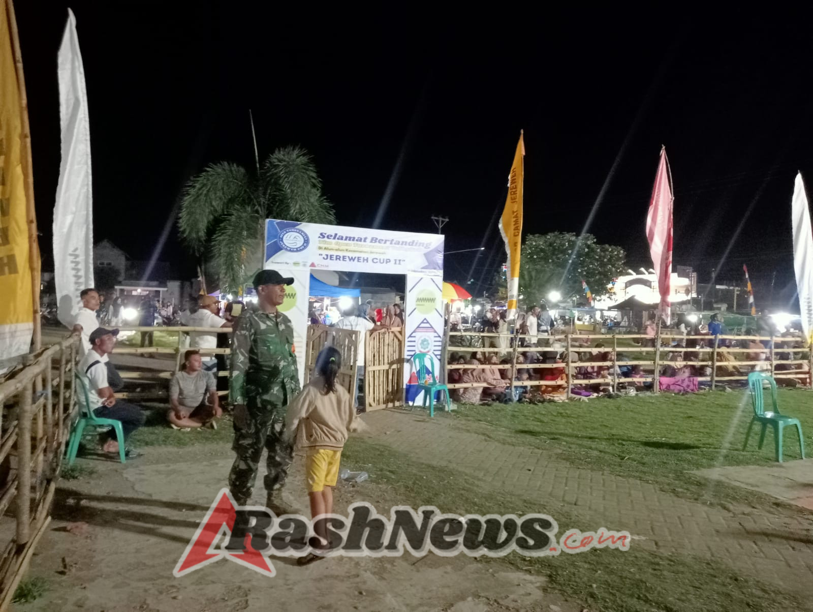 Babinsa Jereweh Aktif Lakukan Pengamanan dan Patroli di Ajang Jereweh Cup II