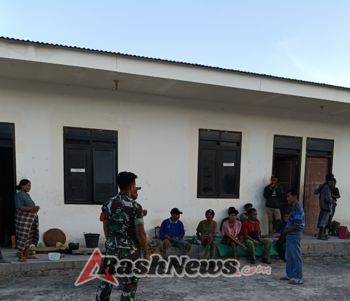 Tingkatkan Kepedulian Lingkungan, Babinsa Ajak Karyawan PT MSM Jaga Kebersihan