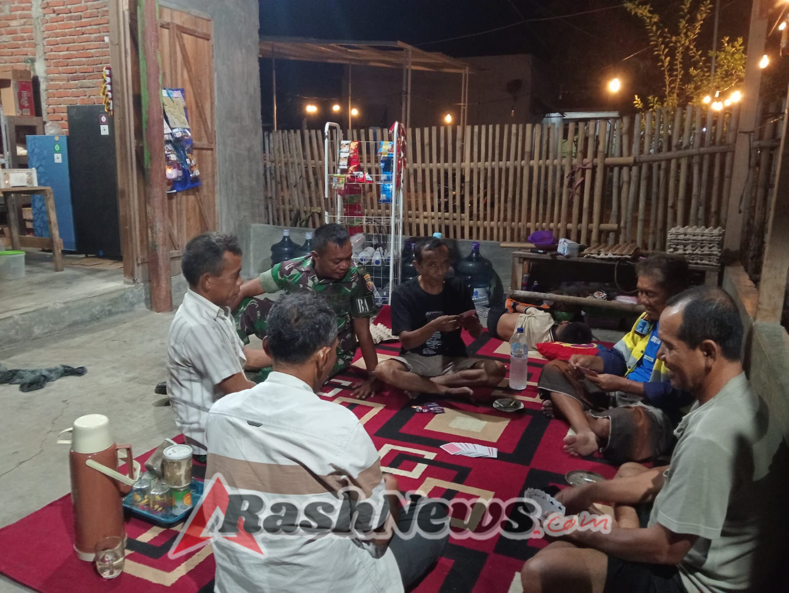 Koramil 1628-04/Poto Tano Intensifkan Patroli Malam Cegah Gangguan Kamtibmas