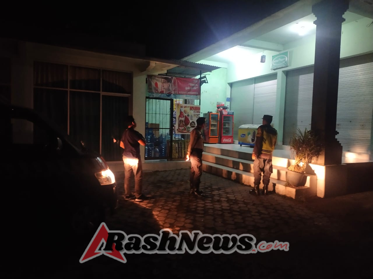 Polsek Bebandem menghimbau Waspada Kejahatan Curas, Curat, dan Curanmor di Wilkum Bebandem dalam Patroli Blue Light Patrol