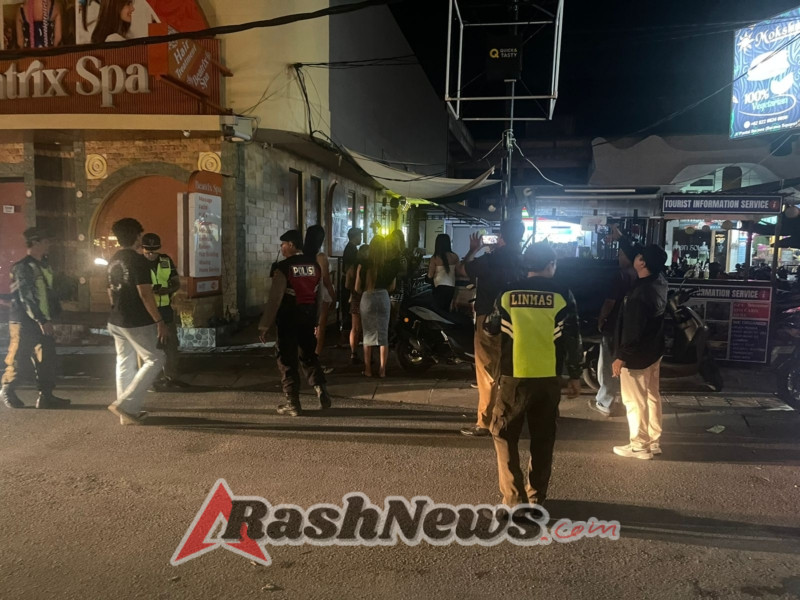 Polsek Kuta Utara Bersama Linmas Patroli di Jalan Berawa, Tertibkan Gepeng dan Parkir Liar.