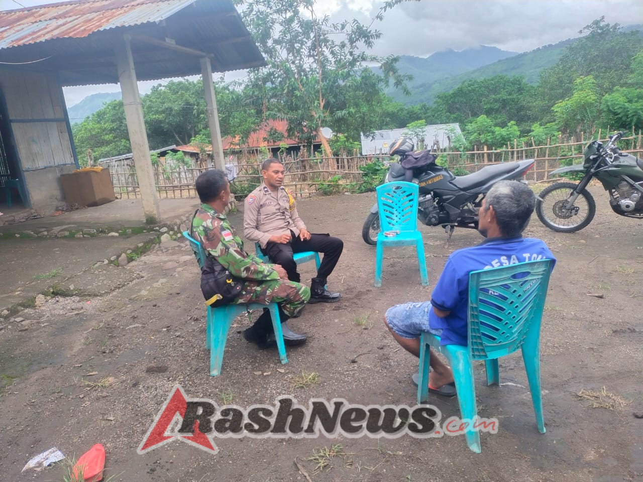 Wujud Kepedulian TNI, Babinsa Kodim 1602/Ende Aktif Monitoring Wilayah Binaan di Kotabaru