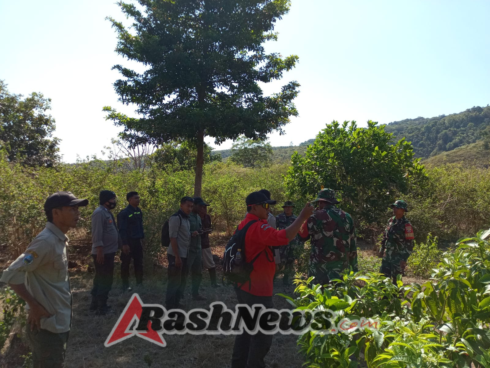 Posramil Tambora dan Koramil Donggo Intensifkan Pengawasan Hutan Nasional