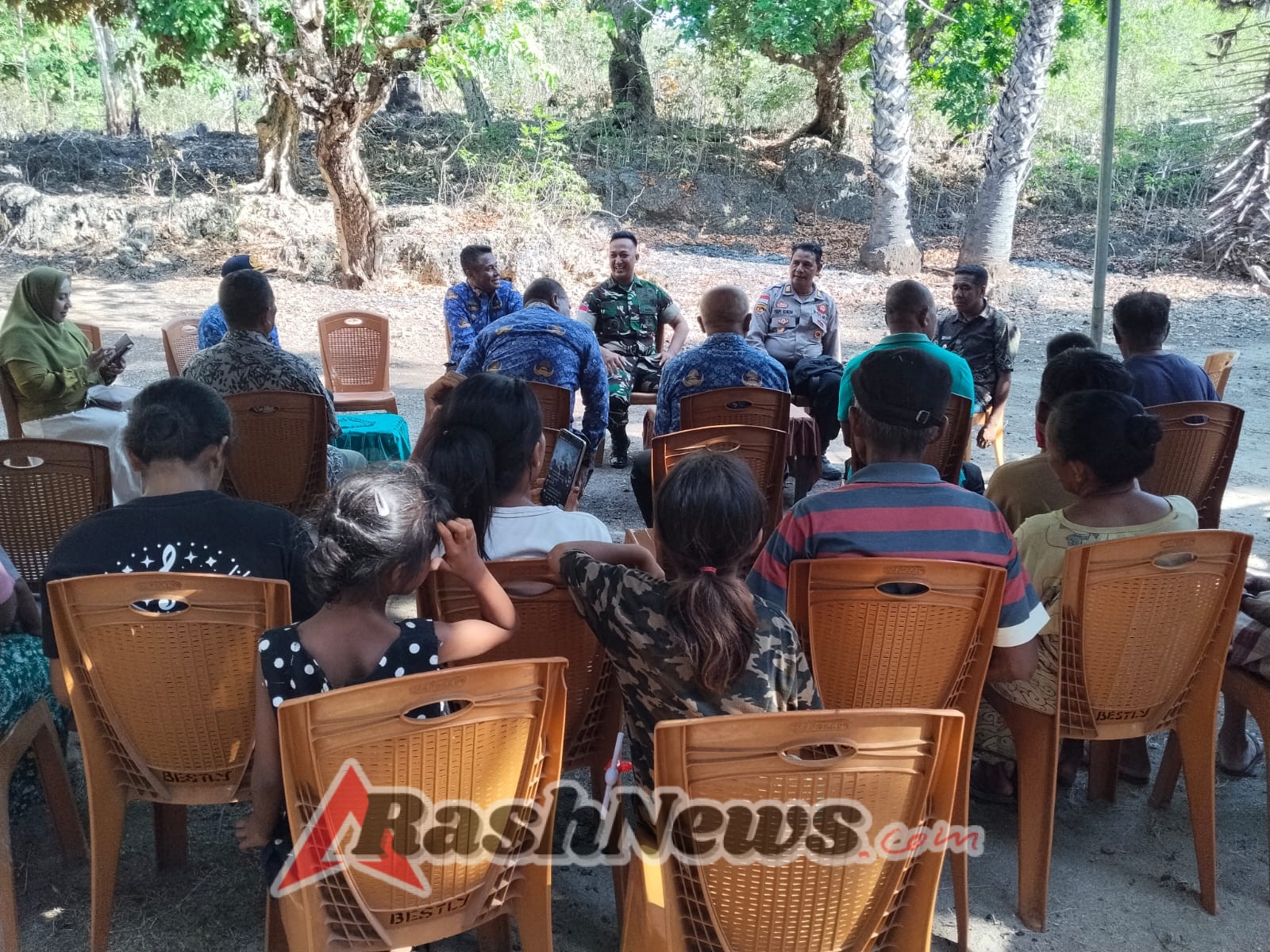 Kolaborasi TNI dan Pemerintah Daerah Sukseskan Penyiapan Ground Breaking KDKMP di Wilayah Kodim 1627/Rote Ndao