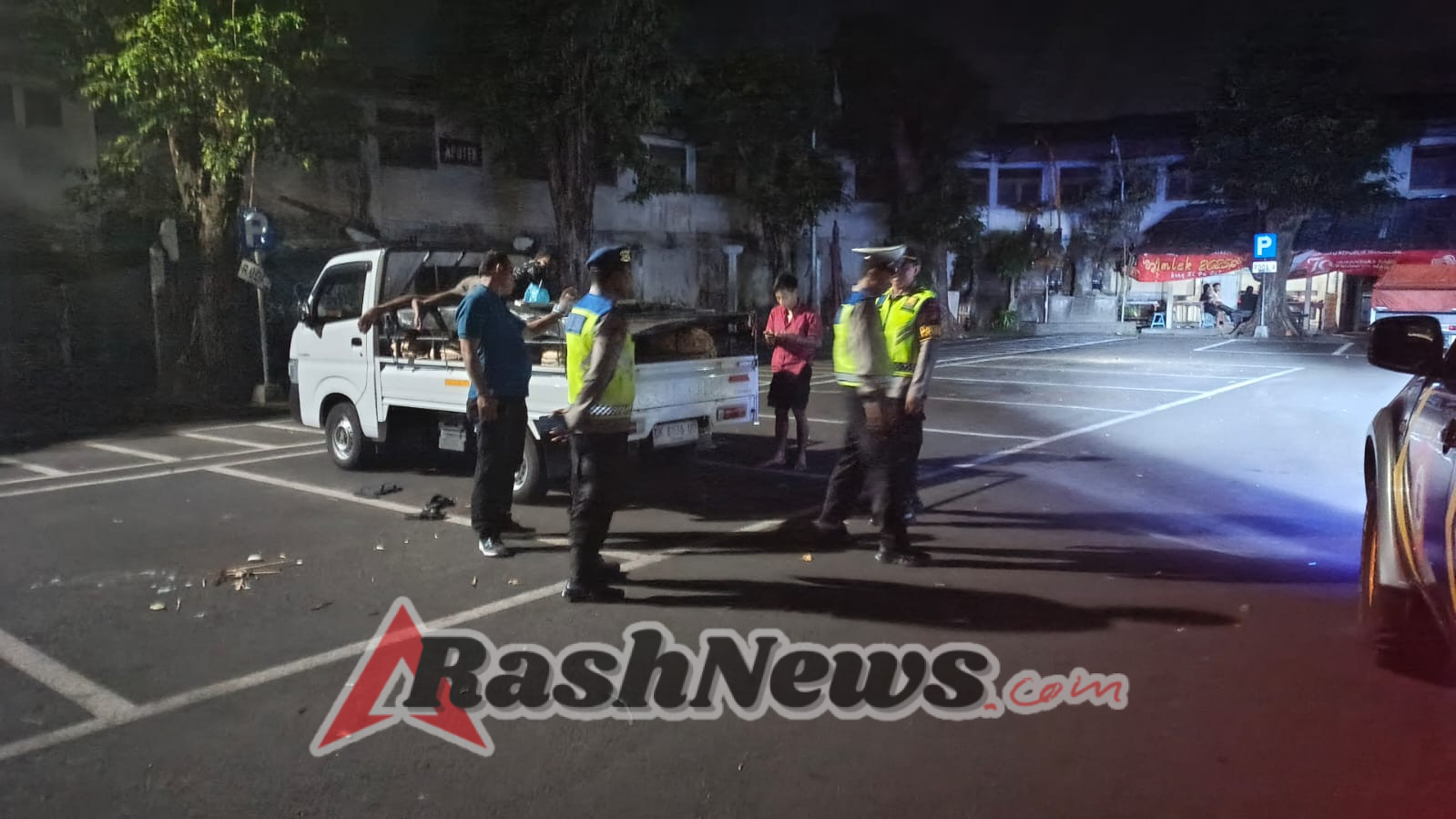 Gabungan Piket Fungsi Polres Tabanan Gelar Blue Light Patrol Antisipasi Kejahatan 3C di Tengah Malam