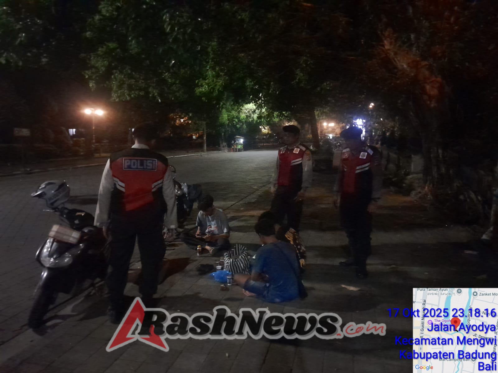 Patroli Malam Unit Samapta Polsek Mengwi Imbau Anak Muda di Kawasan Taman Ayun