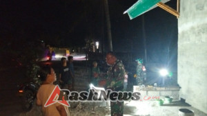 TNI Bersama Linmas Dan Security Laksanakan Ronda Malam Terpadu