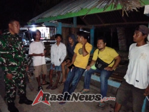 Babinsa Desa Lepadi Gelar Patroli Malam, Warga Diharapkan Waspada