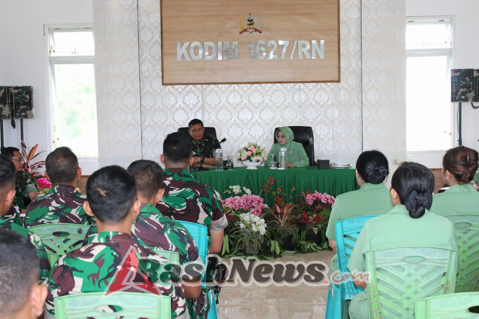 Kunjungan Kerja Danrem 161/WS di Rote Ndao, Ajak Prajurit Siapkan Masa Depan Keluarga