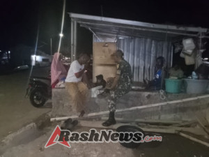 Patroli Malam Babinsa Poto Tano Cegah Gangguan Kamtibmas di Wilayah Binaan