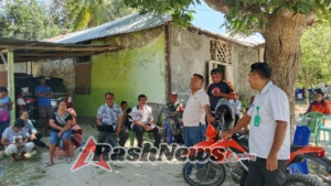 Sertu Nelson Sine Ajak Warga Desa Loman Jaga Keamanan dan Kekompakan di Lingkungan