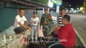 Babinsa Sertu Septi Irawan Terus Hadir di Tengah Masyarakat, Bangun Sinergi Lewat Patroli dan Siskamling