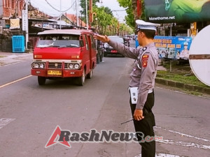Pengecekan Pelaksanaan PH Pagi di Wilayah Polsek Blahbatuh, Pastikan Personel Hadir dan Laksanakan Commander Wish Kapolda Bali
