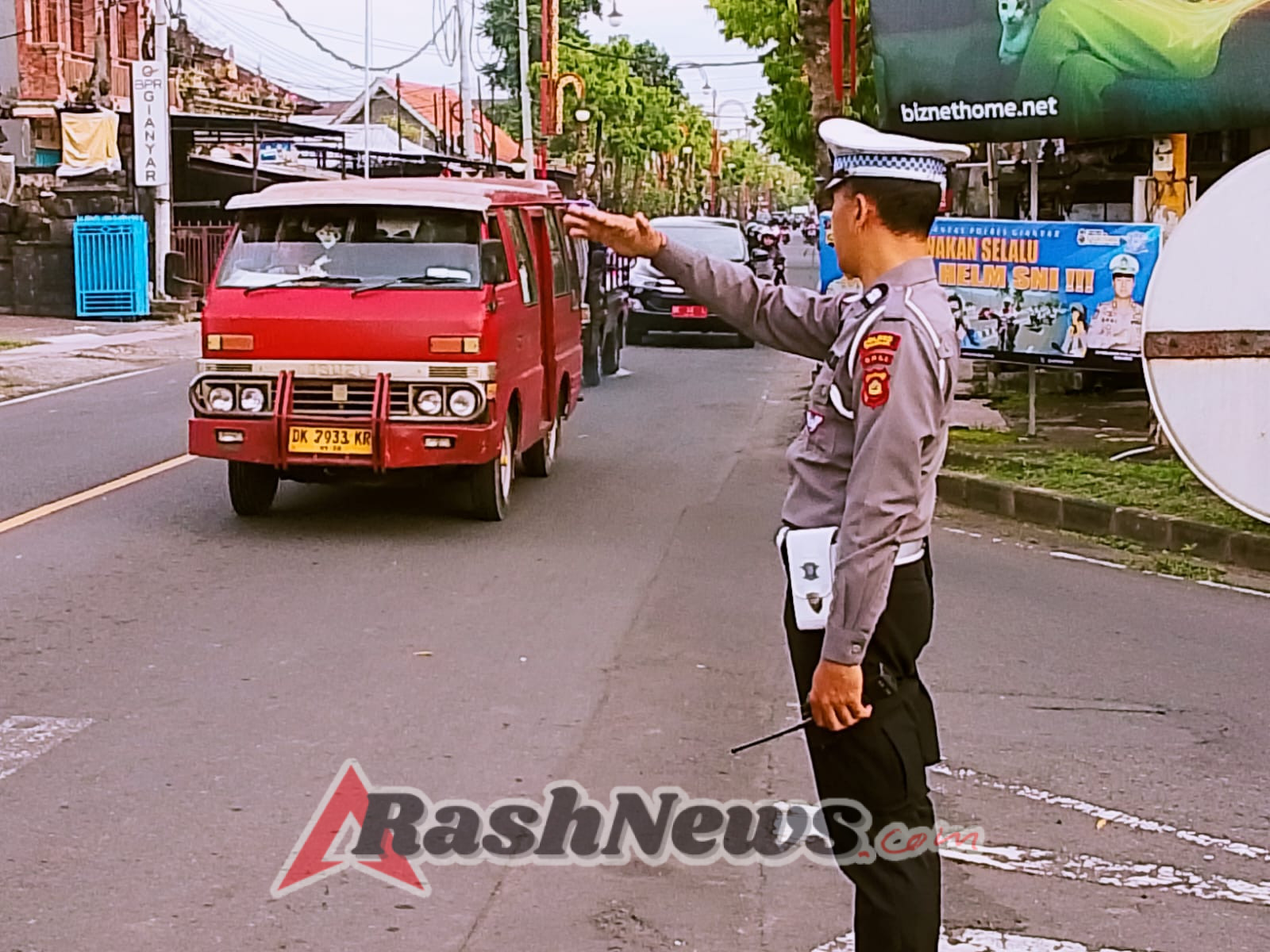 Pengecekan Pelaksanaan PH Pagi di Wilayah Polsek Blahbatuh, Pastikan Personel Hadir dan Laksanakan Commander Wish Kapolda Bali
