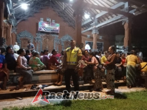 Bhabinkamtibmas Desa Mambang amankan Reses Anggota DPRD II Tabanan di Desa Mambang