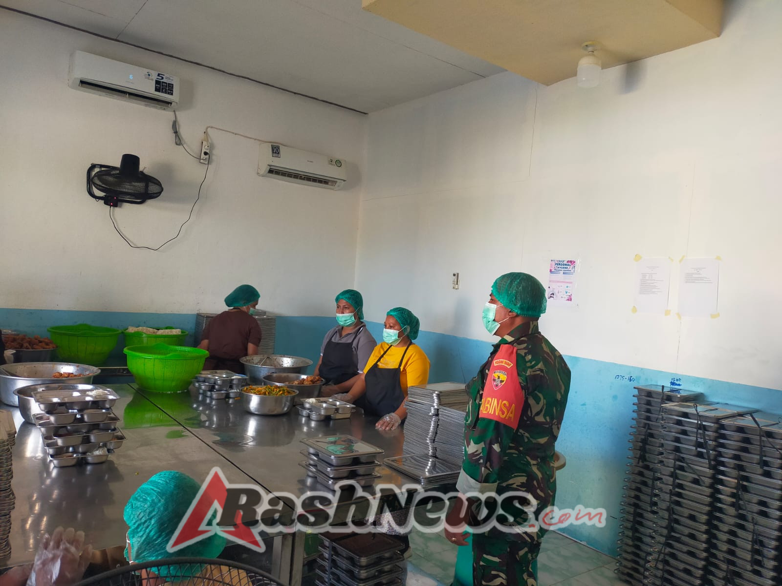 TNI Bersama Pemerintah Dorong Generasi Sehat Melalui Program Makanan Bergizi Gratis di Lobalain