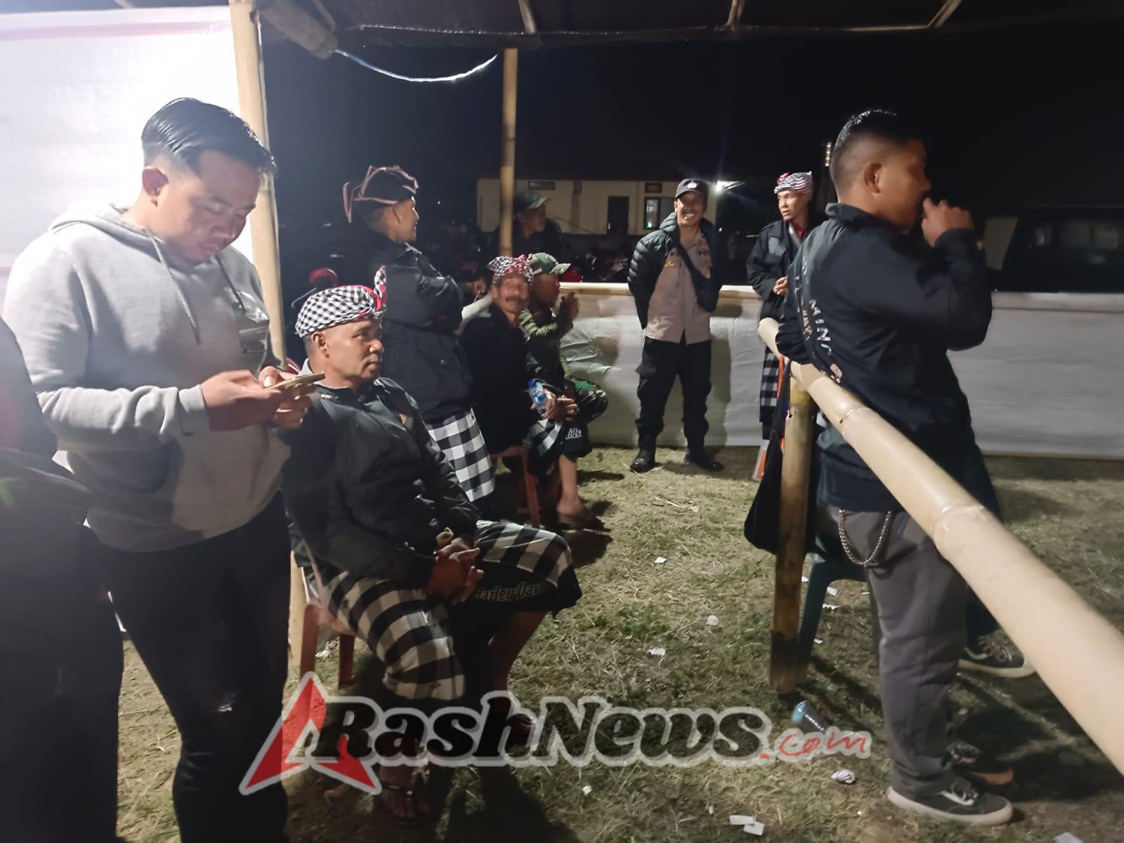 Satuan Binmas Polres Bangli Laksanakan Pembinaan dan Koordinasi dengan Satuan Pengamanan Adat di Desa Adat Belancan, Desa Belancan, Kintamani, Bangli