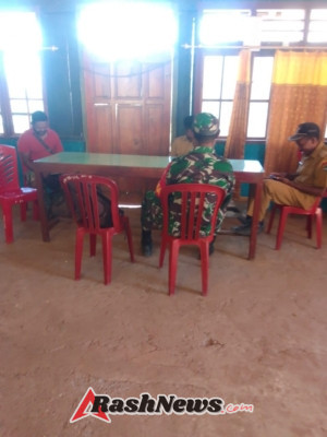 Melalui Komsos, Babinsa Kenarimbala Dorong Sinergi Pembangunan Desa