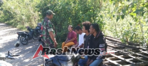 Babinsa Kodim 1602/Ende Berikan Rasa Aman dan Dorong Masyarakat Desa Liabake Menjaga Kebersihan Lingkungan