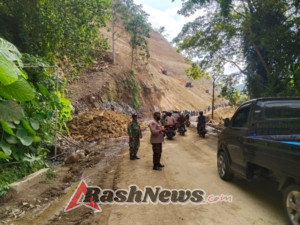 Komsos dan Pamwil Babinsa Kopka Edwin D.P di Desa Dile Berjalan Lancar dan Aman