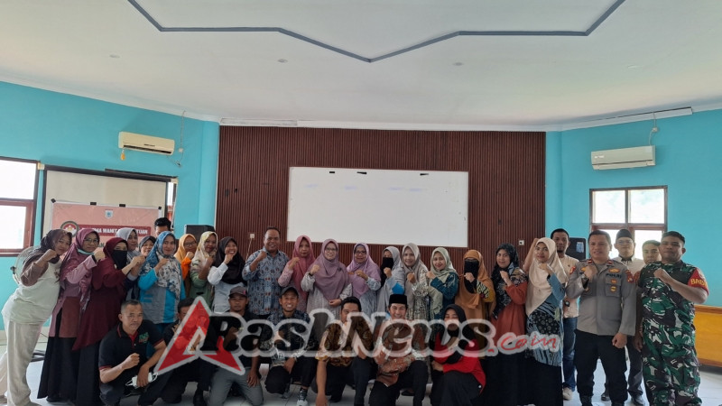 TNI Hadir di Tengah Masyarakat, Babinsa Sekongkang Bawah Ikuti Kegiatan Perpisahan dan Pengumuman Lomba Penurunan Stunting