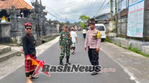 TNI Polri Dan Pecalang Di Desa Aan Tetap Kompak Pastikan Upacara Pengabenan Berjalan Lancar