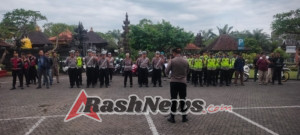 Kapolsek Tabanan Pimpin Pengamanan Local Land Festival 2025 di Pusat Kota Tabanan