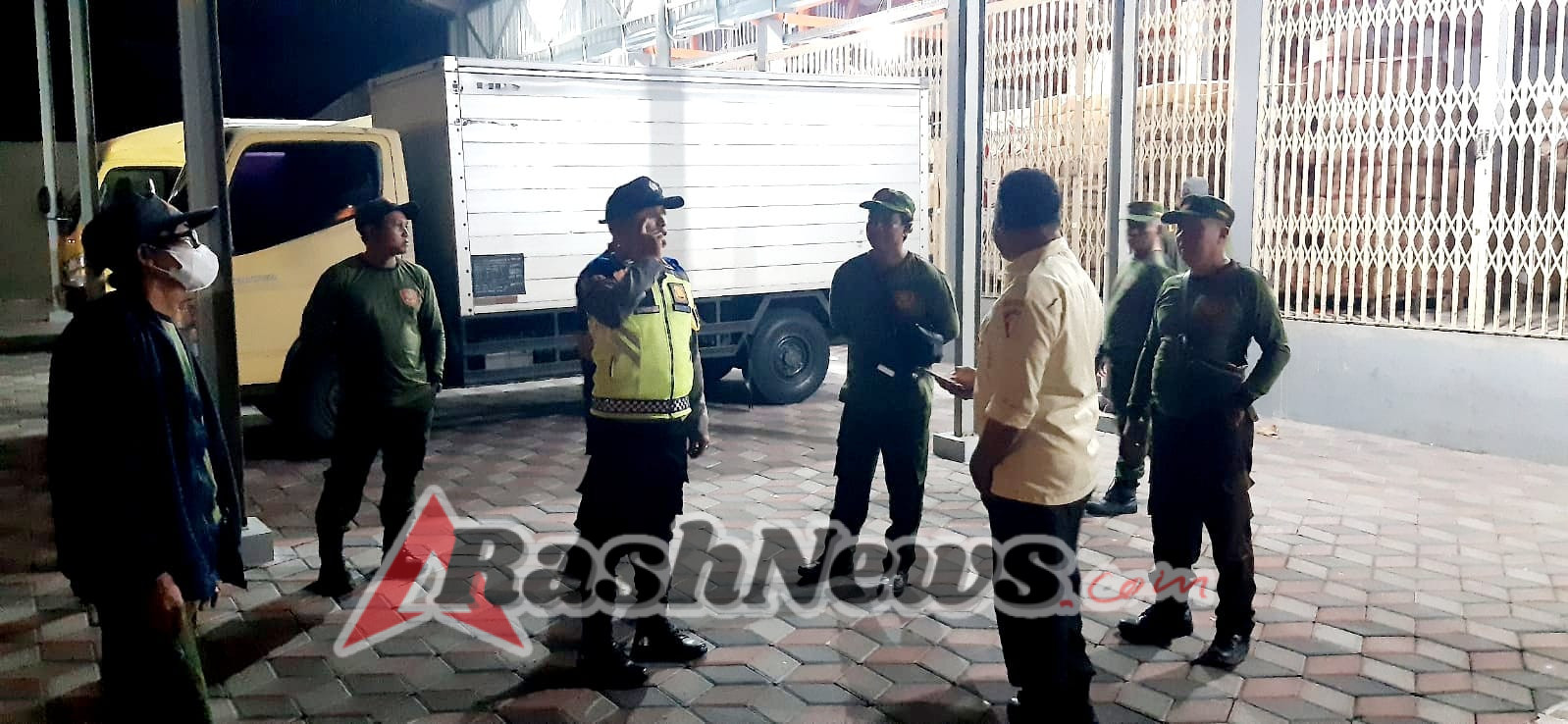 Bhabinkamtibmas Kelurahan Sading Aktif Laksanakan Patroli Wilayah Sampaikan Pesan Kamtibmas