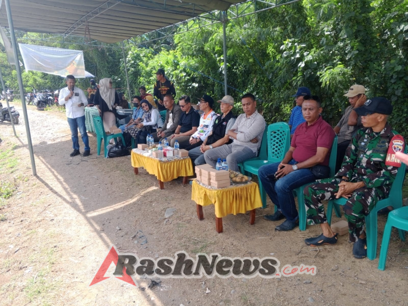 ‎Babinsa Kakiang Dukung Sportivitas dalam Lomba Balap Ojek Gabah di Moyo Hilir