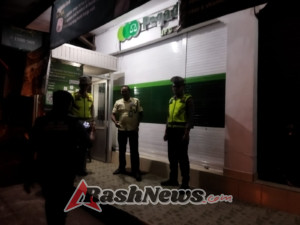 Patroli Polsek Rendang Cegah Gangguan Kamtibmas Pada Malam Hari