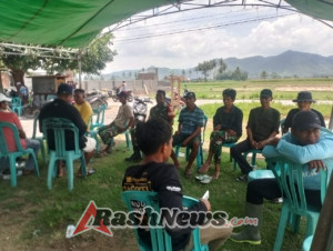 Babinsa Koramil 1614-01/Dompu Pastikan Pemilihan Panggawa Tanpa Gangguan