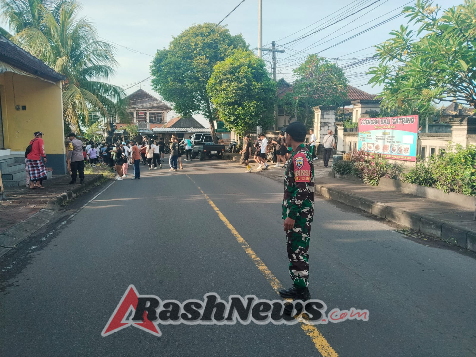 Babinsa Sampalan Kelod Sebut Misi Jaga Kelestarian Lingkungan, Warnai Peringatan HUT ke 41 Yowana Cempaka Putih