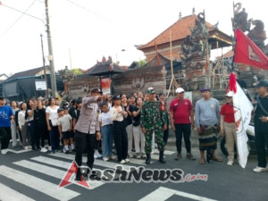 Babinsa Dorong Generasi Muda Desa Saba Lestarikan Alam Lewat Kegiatan Sosial dan Edukasi