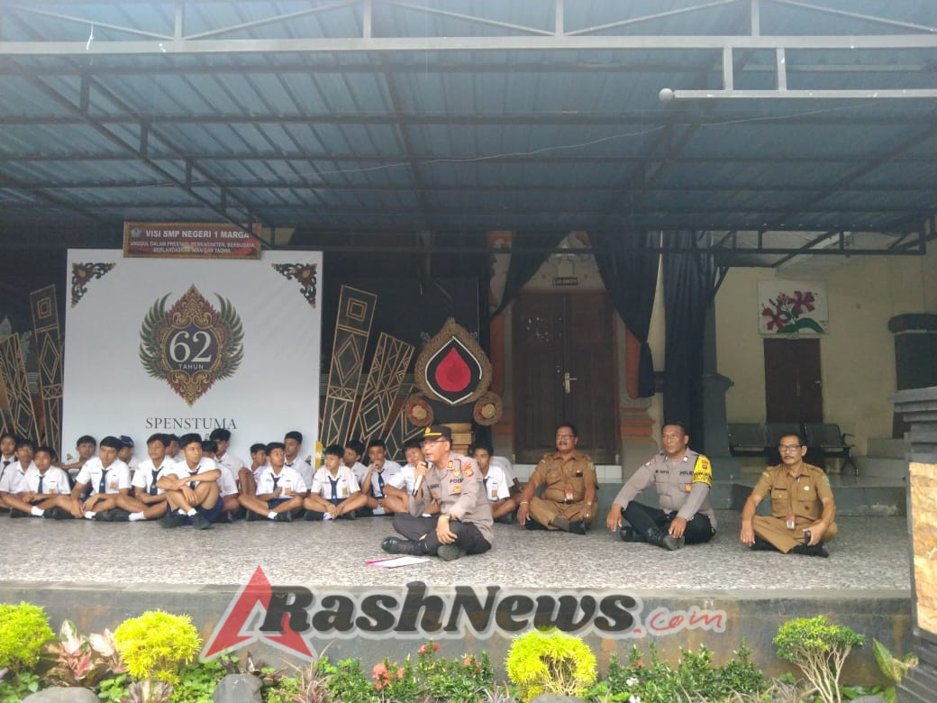Kapolsek Marga Sosialisasikan Bahaya Perundungan Atau Bullying Di Sekolah SMP N 1 Marga