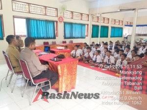 Waka Polsek Selemadeg gencarkan Sosialisasi Anti-Bullying di SMPN 2 Selemadeg