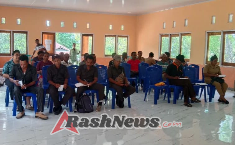 Dari Rapat Hingga Aksi, Babinsa Siap Kawal Program Pembangunan Desa Manumean