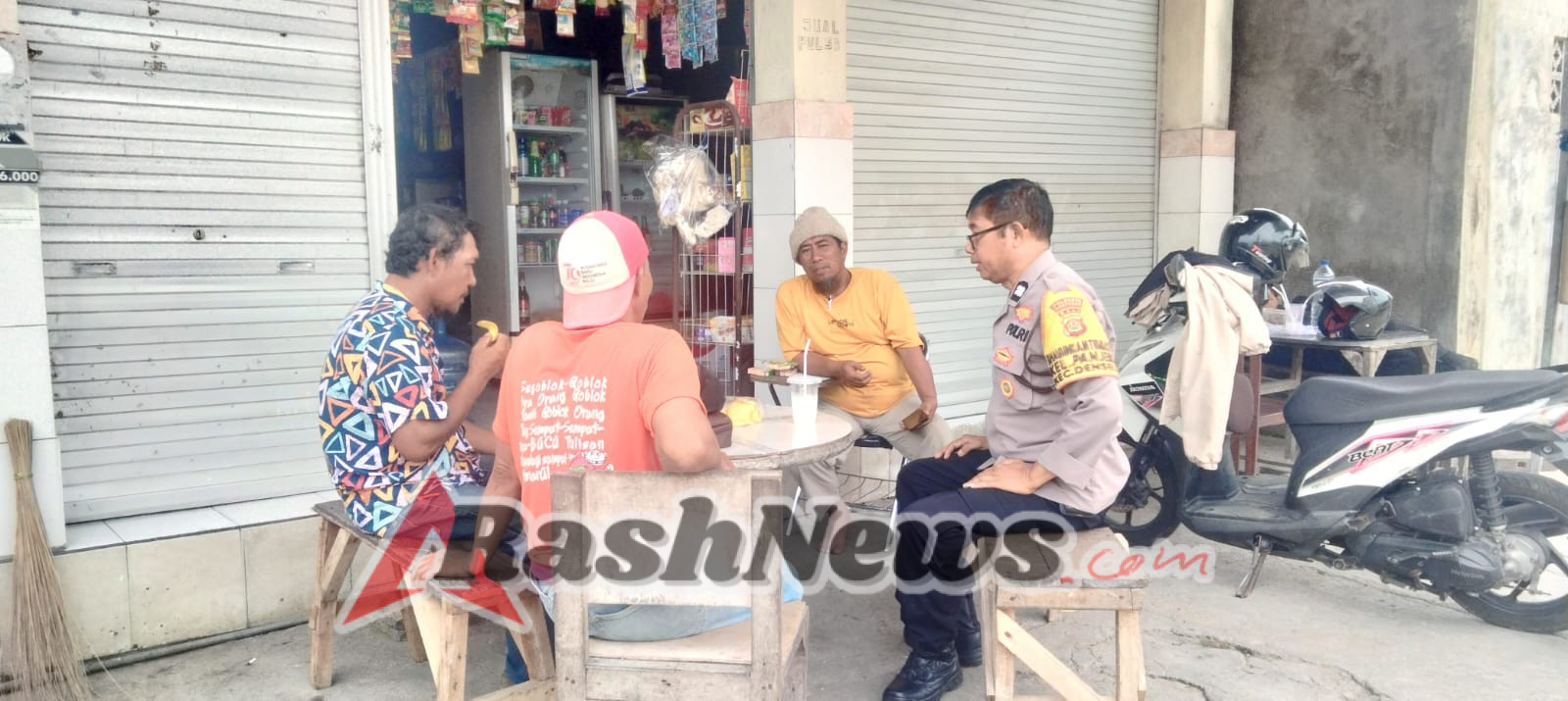 Bhabinkamtibmas Panjer Sambangi Yayasan Al Atthihad Rasyid Wa Hanib