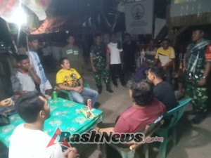 Babinsa Sumi Himbau Warga Waspada Penggunaan Listrik Malam Hari untuk Cegah Kebakaran