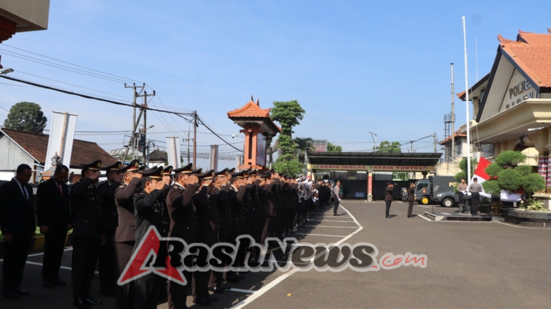 Polres Badung Gelar Upacara Peringati Hari Sumpah Pemuda Ke-97, Serukan “Pemuda Pemudi Bergerak, Indonesia Bersatu”