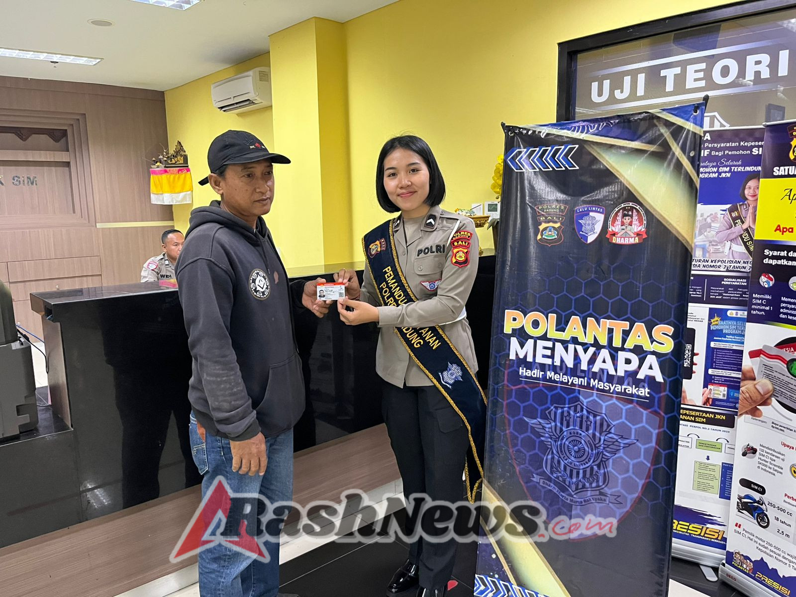 Lewat ‘Polantas Menyapa’, Polres Badung Tunjukkan Wajah Humanis dalam Pelayanan Publik