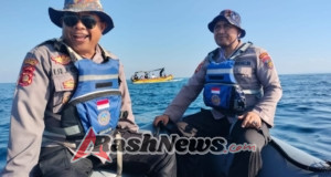 Satpolairud Polres Gianyar Laksanakan Patroli Perairan Gunakan Rubber Boat Black Ligher 435, Pastikan Situasi Aman dan Kondusif