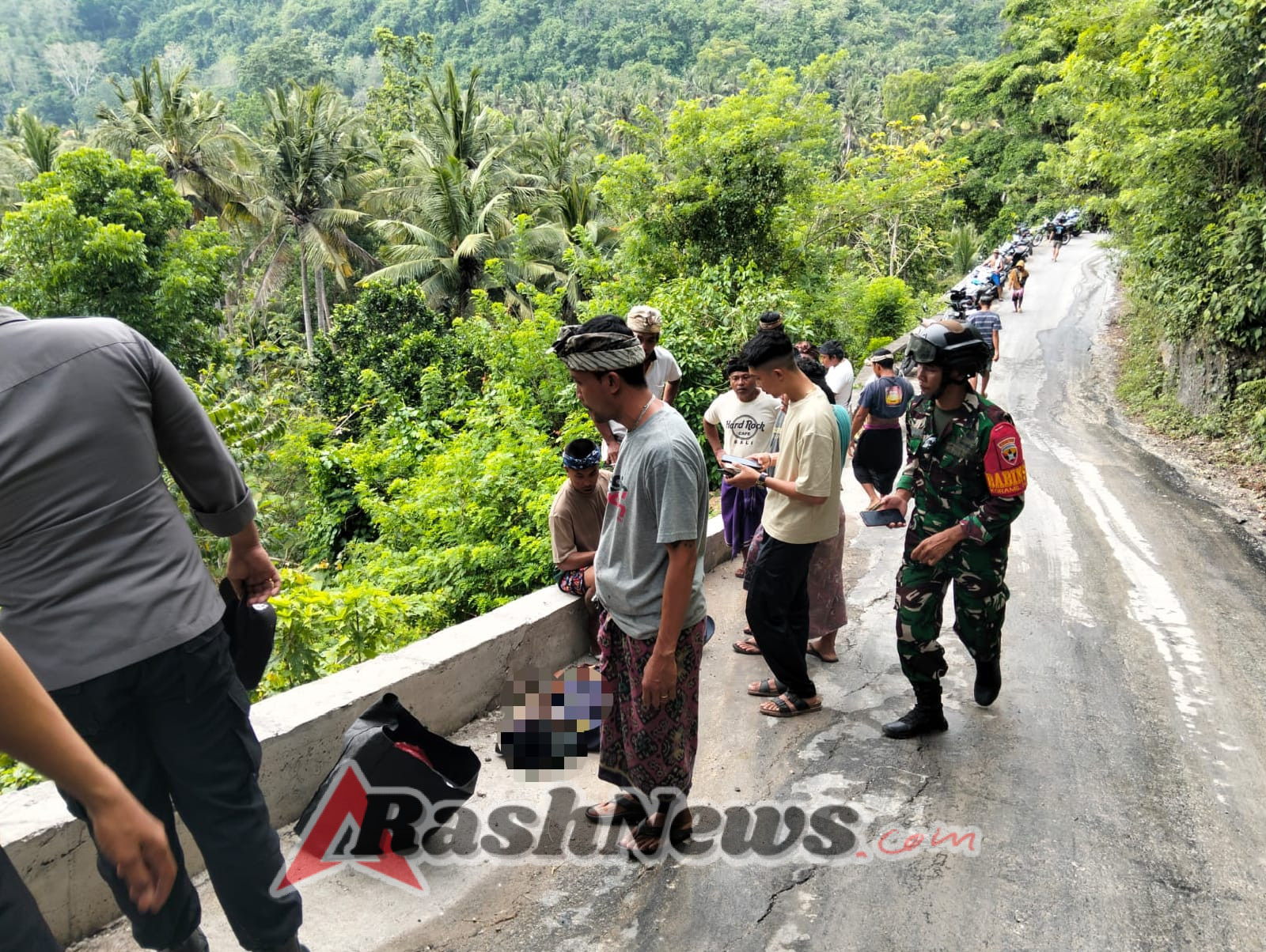 Babinsa Sakti; Out Of Control, Pengendara Sepeda Motor Dari Desa Sakti Meninggal