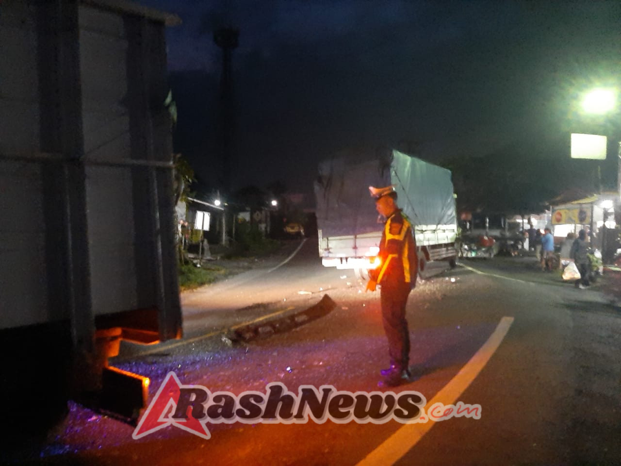 Unit Lalu Lintas Polsek Seltim Melaksanakan pengaturan di jalur Utama Denpasar Gilimanuk