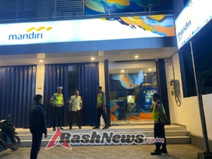 Patroli Polsek Rendang Cegah Gangguan Kamtibmas Pada Malam Hari