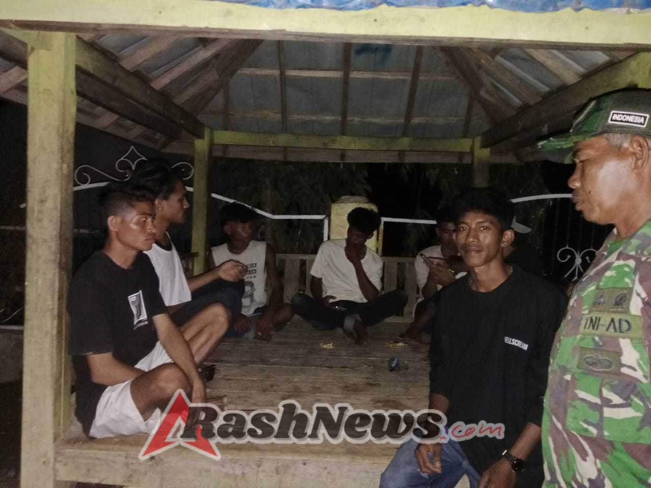 Koramil 1608-04/Woha Gelar Apel Pengecekan Personil dalam Rangka Patroli Siskamling.