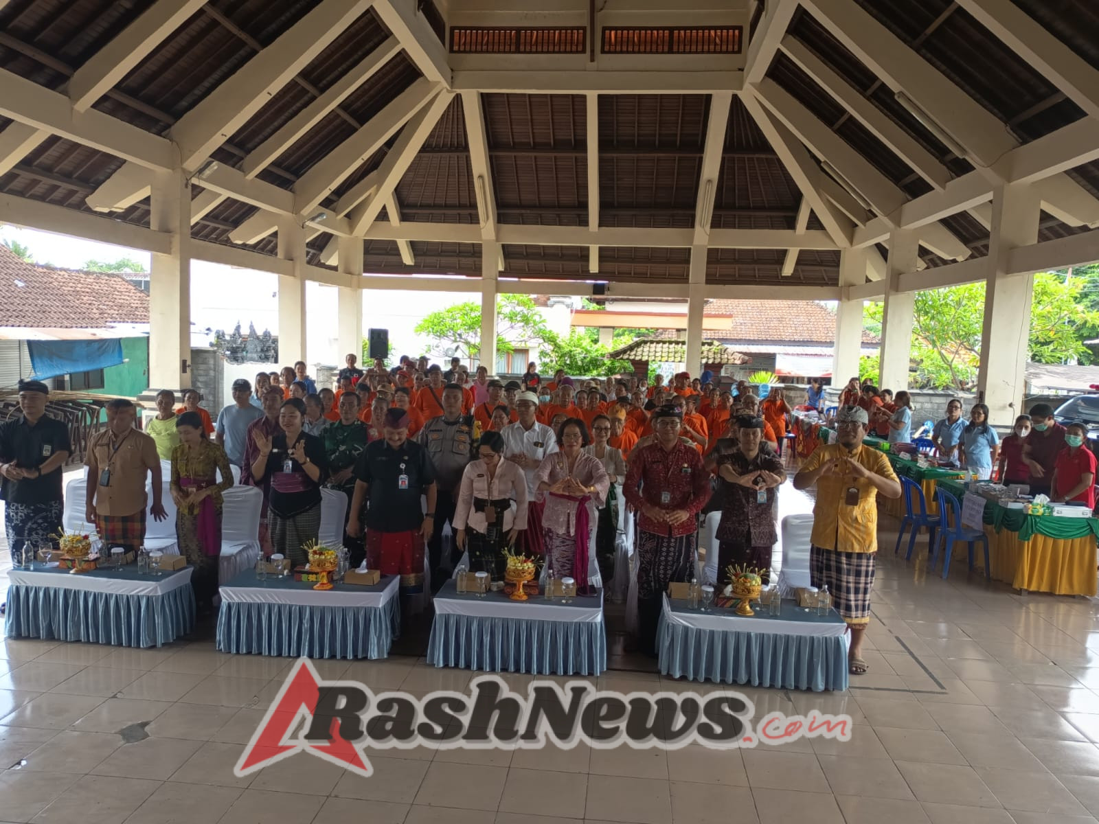 Upaya menjaga kesehatan Lansia, Babinsa 1623-01/Karangasem turut hadiri kegiatan Sidaya.
