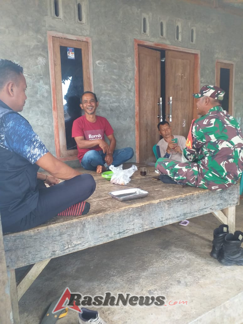 Babinsa Koramil 1614-05/Pekat Pererat Hubungan dengan Warga Binaan