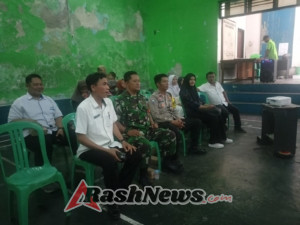 Semangat Kebersamaan di Rembug Stunting, Babinsa Kampung Bugis Teguhkan Komitmen Cegah Stunting