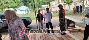 Pendampingan Babinsa Wujud Kepedulian TNI terhadap Kenyamanan Pedagang Pasar Tana Mira