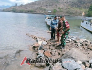 Gotong Royong Wujud Kemanunggalan TNI-Rakyat di Bima